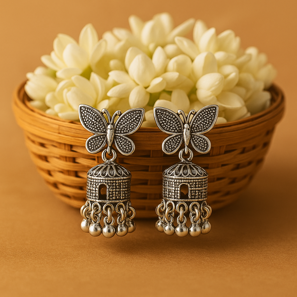 6 pairs of jhumka for her😘